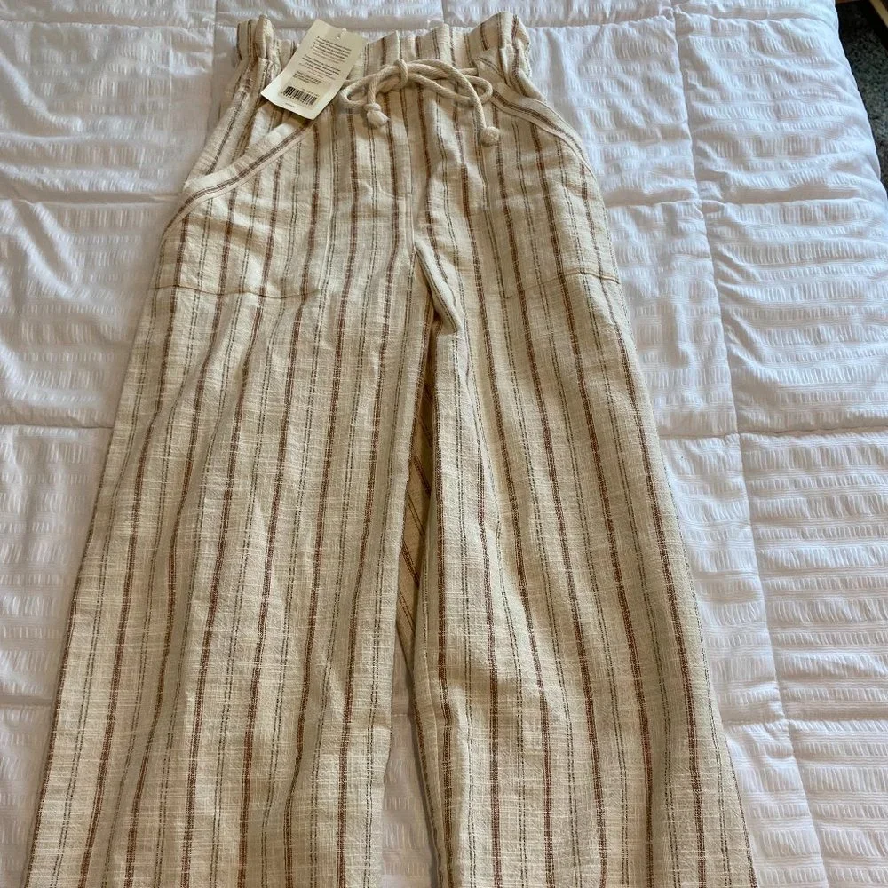 Sezane Jacques Trousers - Picture 3 of 3